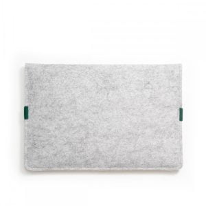 HAZI Regular Custodia per laptop in tessuto riciclato verde retro